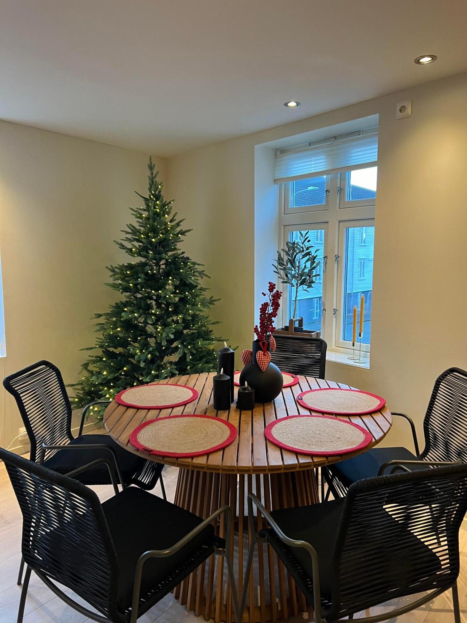 A Place To Stavanger, 5 - Quality And Free Parking- Apartment