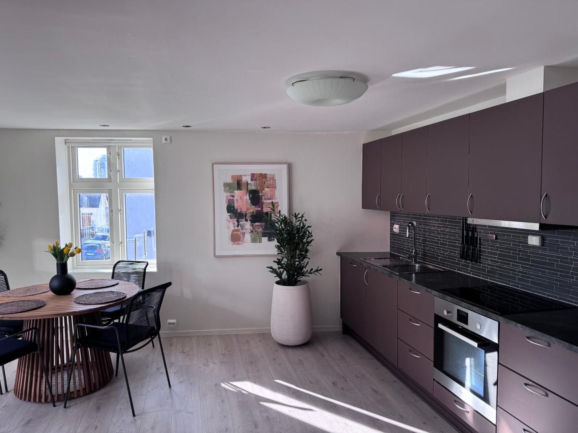 A Place To Stavanger, 5 - Quality And Free Parking- Apartment